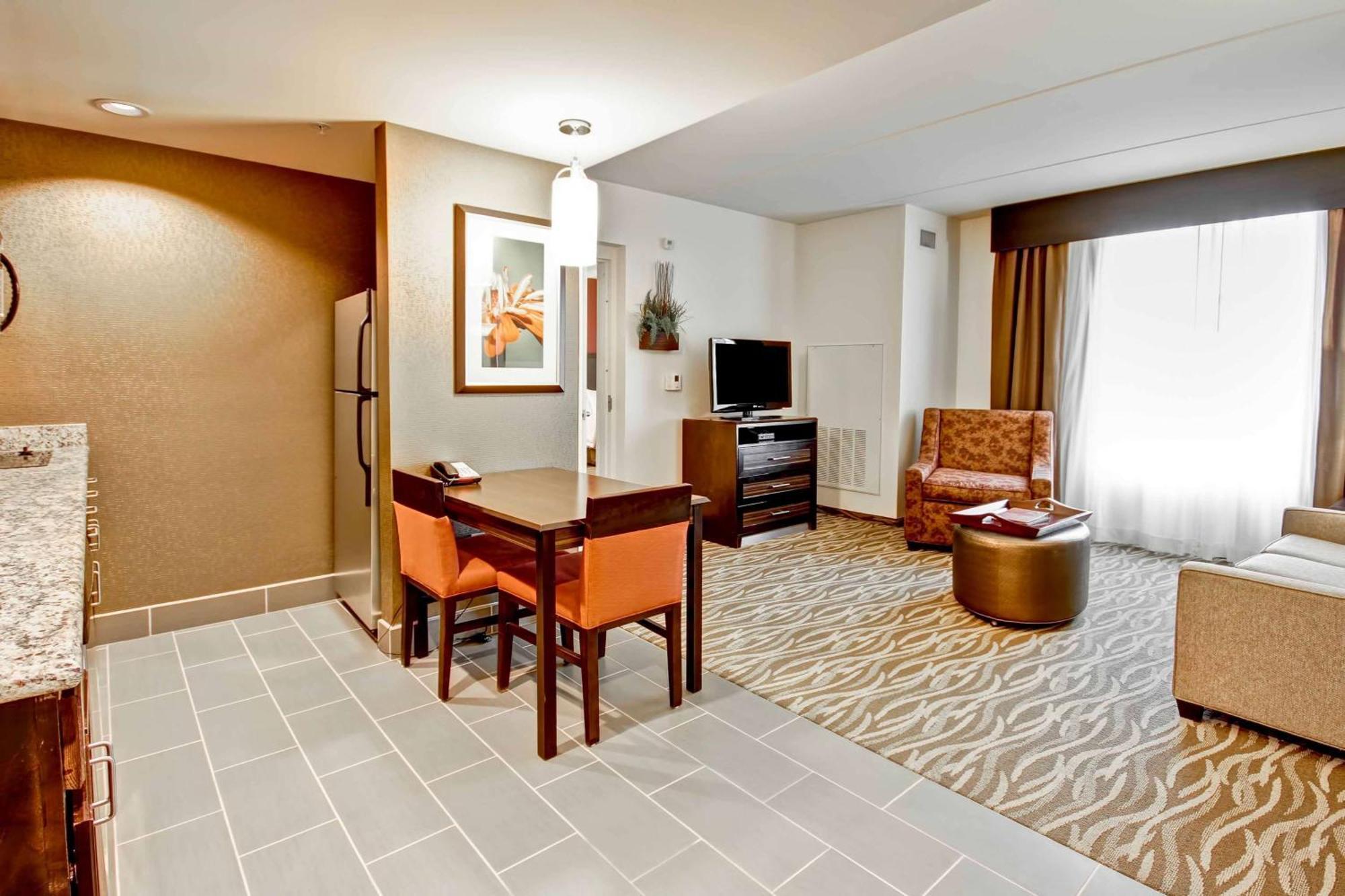 Homewood Suites - Doylestown Warrington Екстериор снимка